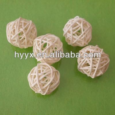 China Garden Set Handmade Cheap Colorful Weaving Rattan Ball for sale