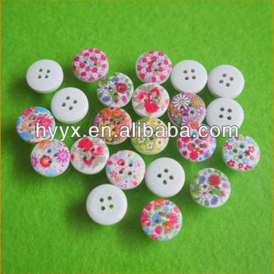 China Various Sustainable Flower Shapes Button Wood Wholesale for sale