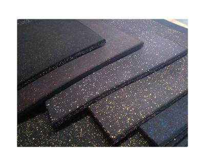 China Gym Easy Clean Weather Resistant Gym Rubber Tiles Floor Rolls Sports Rubber Mat for sale