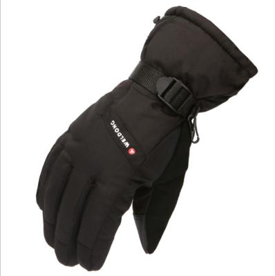 China High Quality Flexibility / Breathability Snow Ski Fashion Outdoor Windproof Custom Made Winter Batting Full Hand Gloves for sale