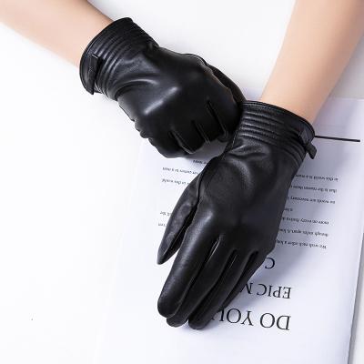 China Cheap Customized Fashion Windproof Leather Gloves For Sale Winter Wear Fashion Leather Gloves For Women for sale