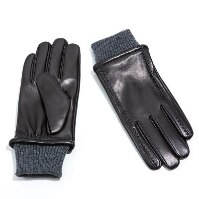 China Windproof Customize Man Touch Screen Motorcycle Leather Leather Gloves for sale