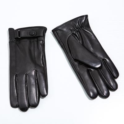 China MEN New Design Windproof Customized Logo Custom Made Leather Slim Training Gloves for sale