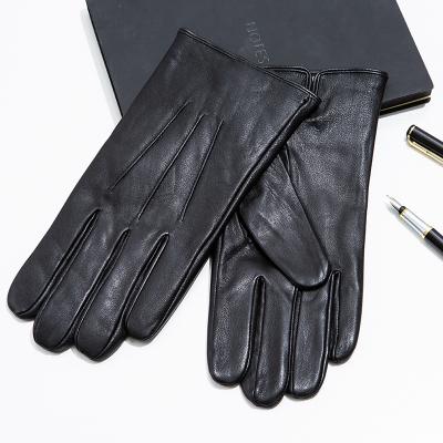 China Outdoor Plush Lined Touch Screen Gloves Motorcycle Windproof Men Cycling Driving Winter Leather Gloves for sale