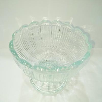 China Multiple Style Lead Free Glass Dessert Cups Dessert Glass Bowl for Milkshake zu verkaufen