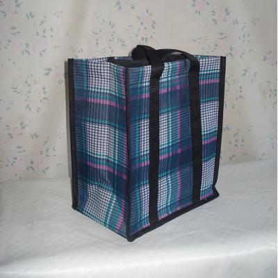 China Weight Capacity: Professional 1KG Made Portable Clothing Shopping Storage Bag Foldable Shopping Bag for sale