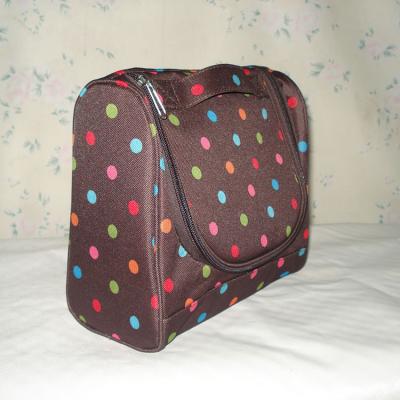 China Weight Capacity: Newest Sale 1KG Travel Camping Portable Light and Durable Storage Bag Cosmetic Bag for sale