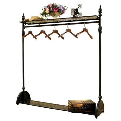 China Product Showcase Customize Beautiful Hat Rack Display Clothes Show Rack Metal for sale