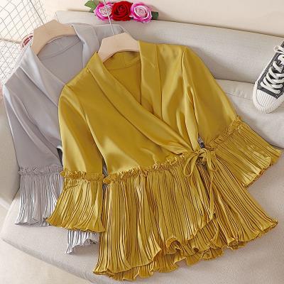 China Anti-Pilling V-Neck Flared Sleeves Belt Pleated Ruffled One-Piece Shirt for sale