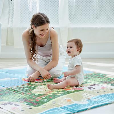 China 2021 crawling xpe 2021 cartoon pattern playmat baby play mat foldable mat animal kids for playing mats for sale