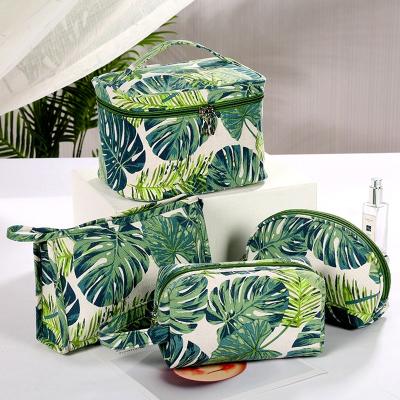 China New Fashion Large Capacity Canvas Make Up Bag Storage Case Travel Toiletry Casual Printing Cosmetic Bag for sale