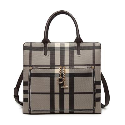 China MKF Waterproof Brand PVC Luxury Work Tote Bags For Women 2021 Retro Fashion Towel Wholesale Plaid Handbags For Ladies for sale