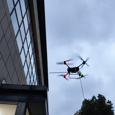 China DJI FlyCart 30 50m hoog Gebouw schoonmaken Gekoppeld dronesysteem Te koop