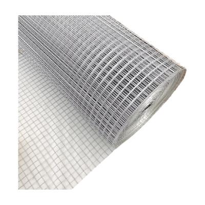 China PVC Wire Mesh Hot Dipped Galvanized Welded Fence Mesh Used For Farm Fence Green Color for sale