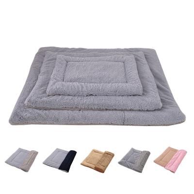 China Breathable Pet Mats Thickened Warm Dog Blankets Available Four Seasons Cat Bed Pad Dog Bedding Mats for sale