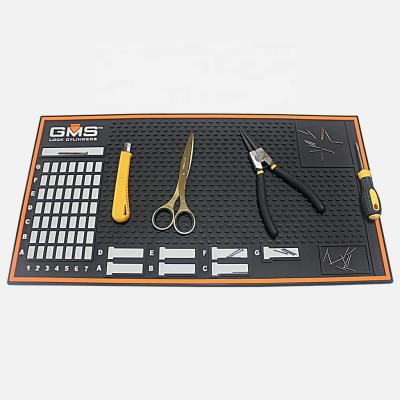 China OEM Anti-Slip Brand Bench Desk Anti-Slip Pinning Mat For Locksmith Tools Repair Mat for sale