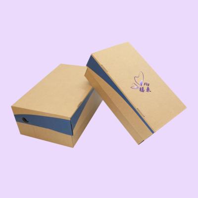 中国 Custom Clothes Shoe Box Display Folding Empty Apparel Garments Paper Packing Bo 販売のため