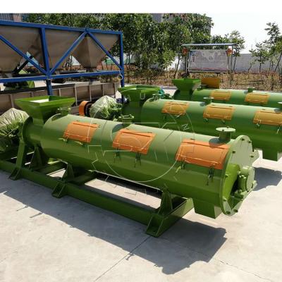 China Animal waste organic fertilizer making machine cattle manure organic fertiliser mixing pelletizer for sale à venda