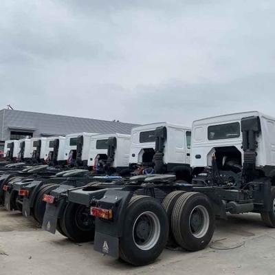 China Caminhão de trator Sinotruk Howo usado com sistema de travagem antibloqueio ABS tamanho 6800x2496x2958 à venda