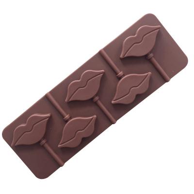 China 5 Cavity Sustainable Silicone Lip Lollipop Mold DIY Chocolate Mold With 5 Pcs Plastic Stick for sale