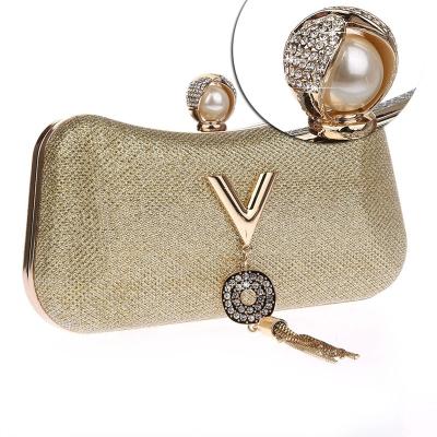 China Elegant Fashion Glitter Clutch Bag Wedding Tassel Purse Evening Clutch Bag Evening Clutch Bag With Chain Strap for sale