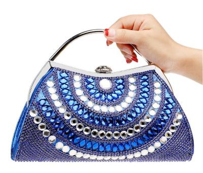 China Fashion Luxury Pearl Evening Clutch Bag Women Clutch Bag Metal Shoulder Bag Rhinestone Beaded Handbag for sale