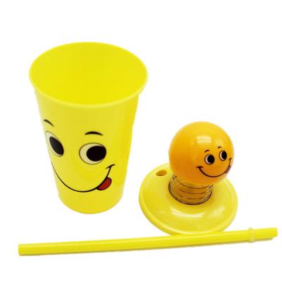 China Creative New Indoor Places Expression Spring Shaking Doll Head Cup General Food Grade With Straw for sale