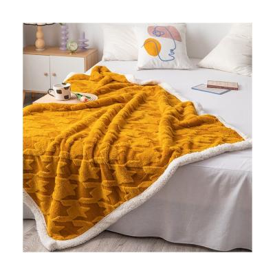 China Quality Price Guaranteed Appropriate Baby Fleece Blanket Super Soft Luxury Microfiber Polyester Blanket for sale