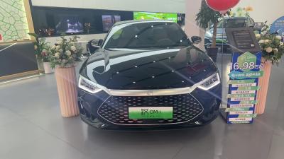 China BYD HAN DMI Doppelmotor Ledersitz Langstrecken-SUV Elektrofahrzeug mit grauer/blauer Innenfarbe zu verkaufen