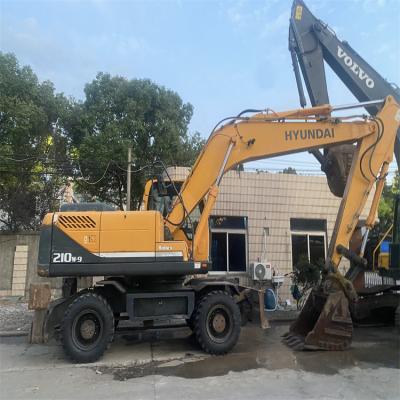 China 2014 Original Korean imported Hyundai 210w-7 used wheeled excavator for sale for sale