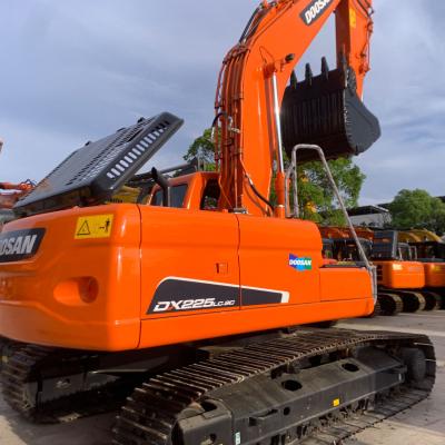 China 21800kg Peso de operação Usado DX225 DX300 Doosan Crawler Excavator em estoque à venda