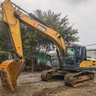 China 2021 Used XCMG 215 Excavator digger with Strong Performance and Affordable Price for sale