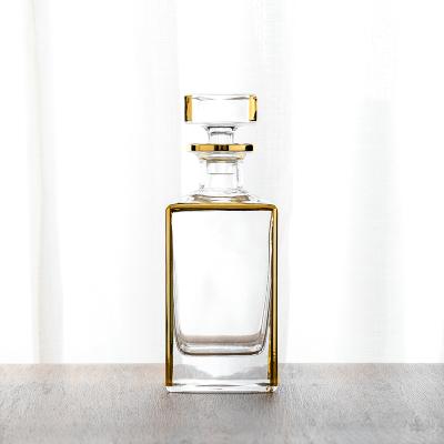 China Chongqing stocked 750ml heavy liquor whiskey decanter with gold electroplating for sale