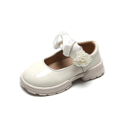 China Autumn style girls exotic princess massage girls leather shoes new little shoes baby soft soled single shoes for sale