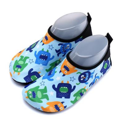 China 2022 Summer Beach Outdoor Sports Soft Sole Kids Unisex Breathable Water Shoes for sale