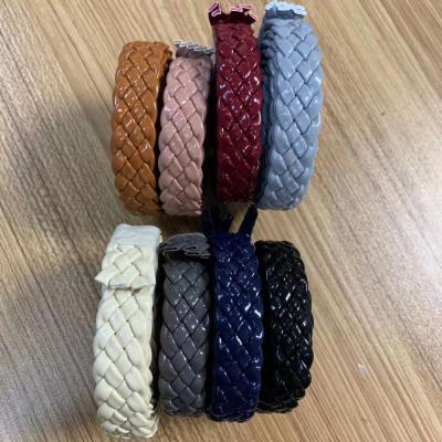 China Shoe and Ladies Leather Strap Decoration 5 Finger Woven Ladies Sandals Decoration Upper Belts for sale