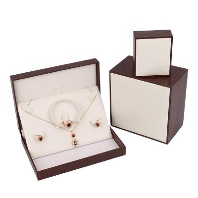 China Handmade cardboard box for jewelry and flip top cardboard box for gifts for sale