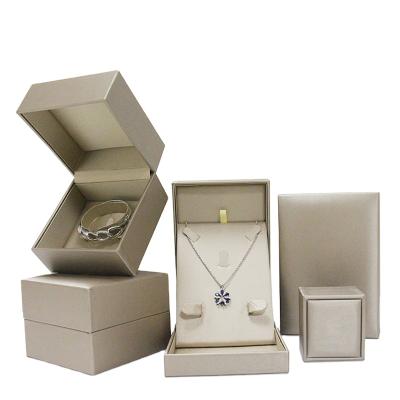 China Handmade FSD Accept Custom Brand Jewelry Box Gift Box Leather Necklace Ring Boxes Jewelery Packaging for sale