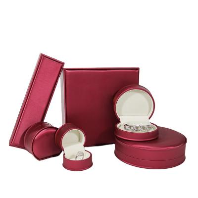 China New Ring Boxes Custom Logo Bangle Handmade FSD 2022 Red Plastic Gift Box PU Leather Jewelry Box for sale