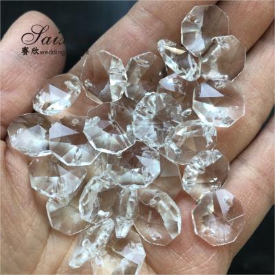 Cina AAA 14mm machine cut clear octagon shape hanging crystal decorations bead for chandelier lights accessories in vendita