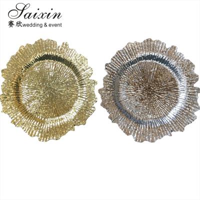 China Cheap Wedding Decoration Supplies Acrylic Gold Charger Plate Wedding Plastic Charger Plate Te koop