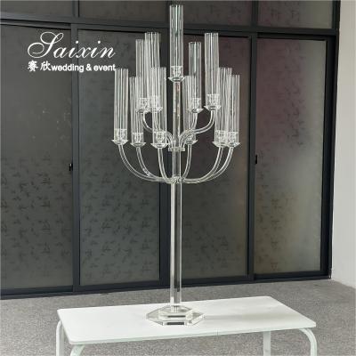 China Beautiful Clear Glass Crystal Candelabra With Tall Glass Jars For Wedding Centerpieces zu verkaufen