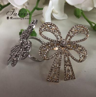 China Bowknot Form Strass geflochtenen Servietten Ringe Set zu verkaufen