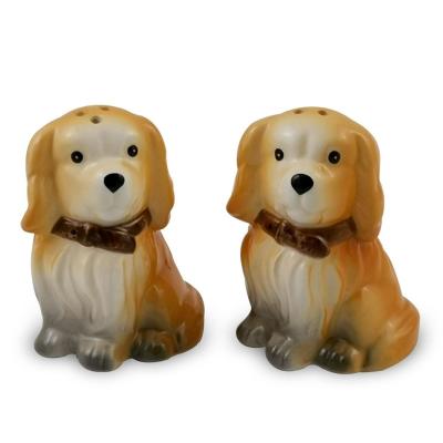 China Viable Animal Handpainting 3D Salt Shakers and Pepper Shakers Dolomite 3D Dog Design Salt and Pepper Shakers for sale