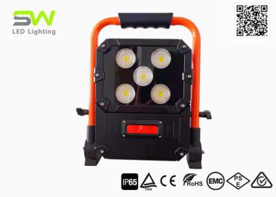 China 5000 Flut-Licht Lumen 100W PFEILER hoher Leistung LED mit Ironie-Griff-Stand zu verkaufen