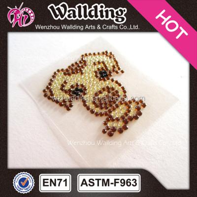 China Clear Flatback Cartoon Design Rhinestone Pattern Dog Transfer Sticker for sale