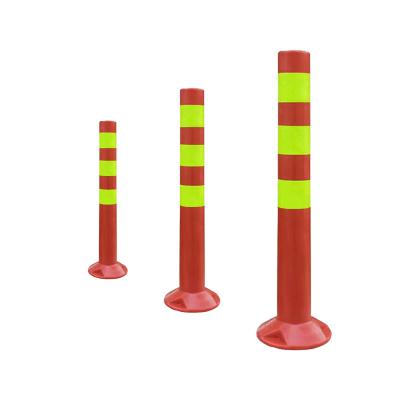 China Customized Outdoor Road Equipments Crash Barrier Traffic PE Heating Pole Drafter Post for sale