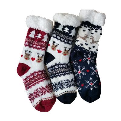 China Anti-Slip Custom Design Fuzzy Women Christmas Socks for sale