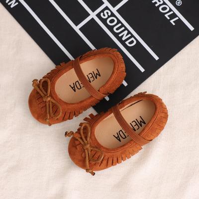 China Flat 2021 Baby Non-slip Soft Bottom Sole Tassel Genuine Leather Baby Shoes for Toddlers Shoes Boys and Girls à venda