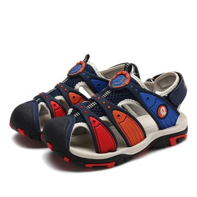 Chine Summer Anti-slippery children's sandals men's beach shoes 2021 Korean children's hole shoes soft bottom children's sandals à vendre